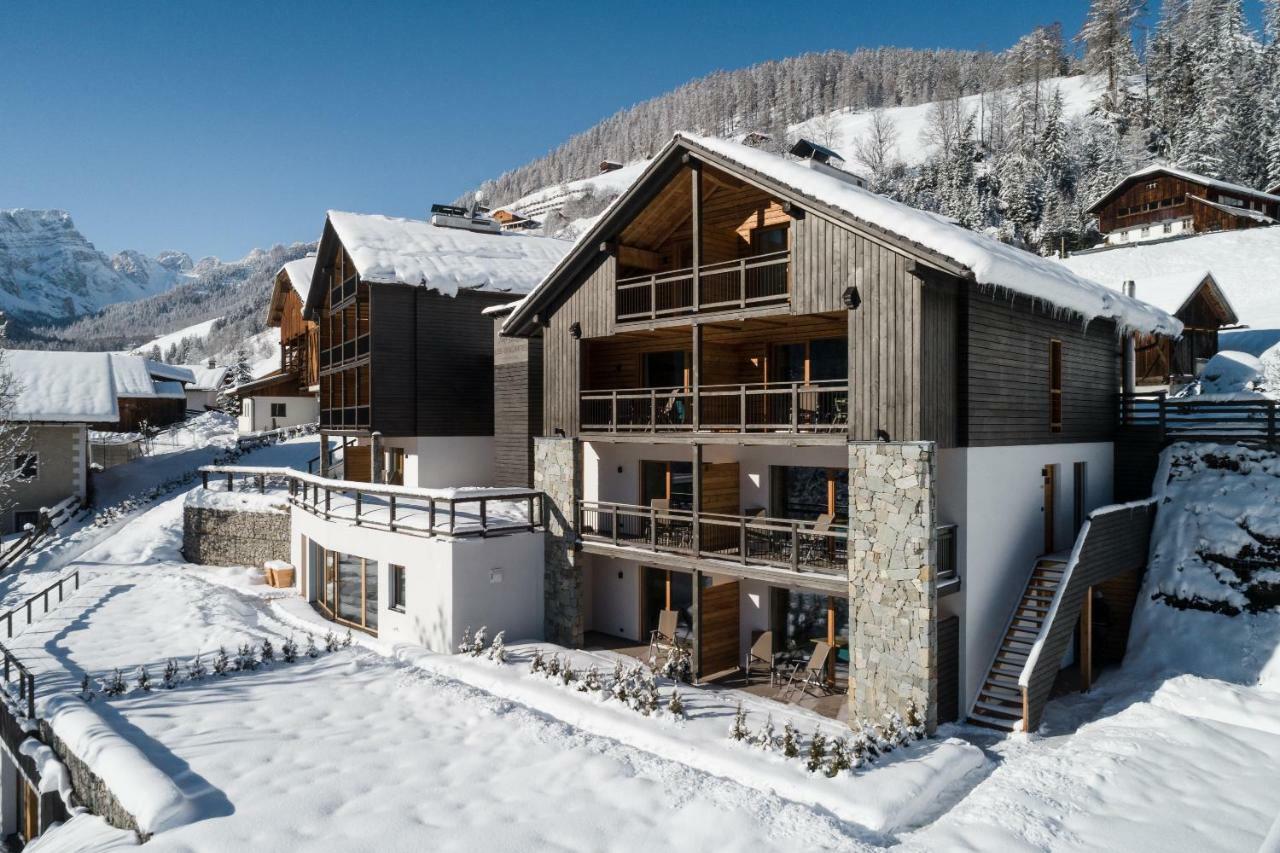 Les Dolomites Mountain Lodges San Martino in Badia Exterior foto